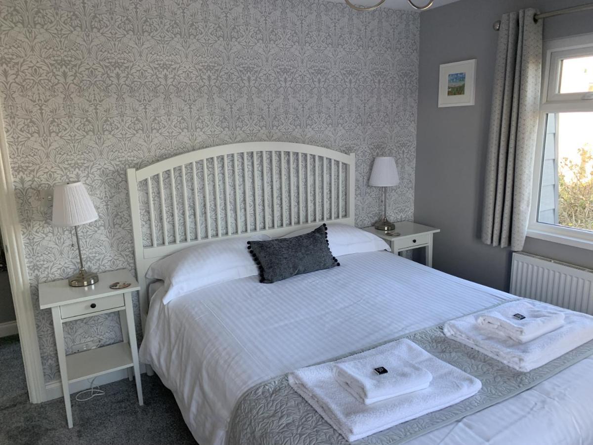 Bed and Breakfast Hensleigh House Чармут Номер фото